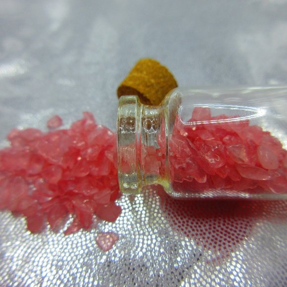 Rose Quartz Gemstone Chips In A Bottle Embellishments Natural Semi Preciou - Picture 2 of 3
